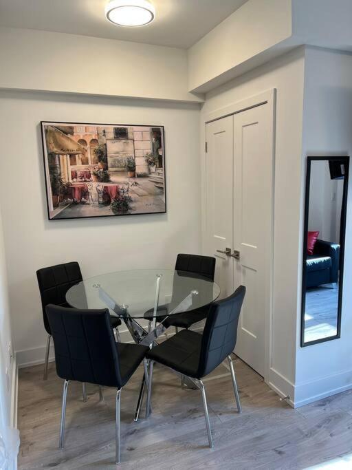 Lovely One Bedroom Condo With Free Parking ไนแอการาฟอลส์ ภายนอก รูปภาพ